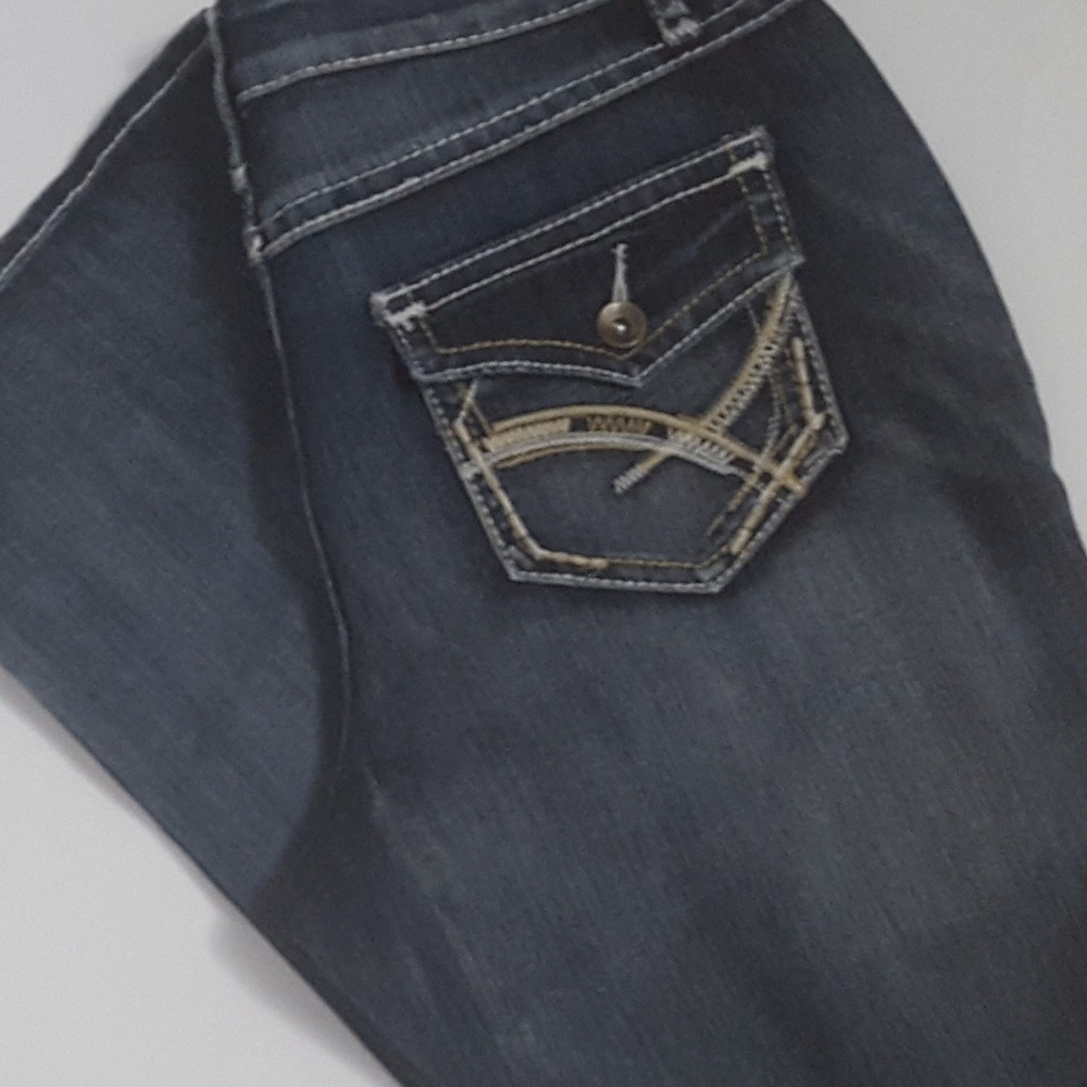 Cato Classic Premium Women's Blue Jeans Size 12 Pe